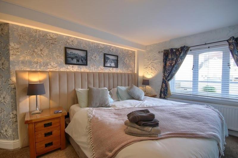 Smugglers Luxury Accommodation Sheringham Exteriör bild
