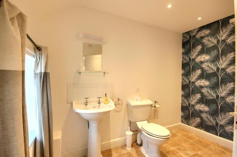 Smugglers Luxury Accommodation Sheringham Exteriör bild